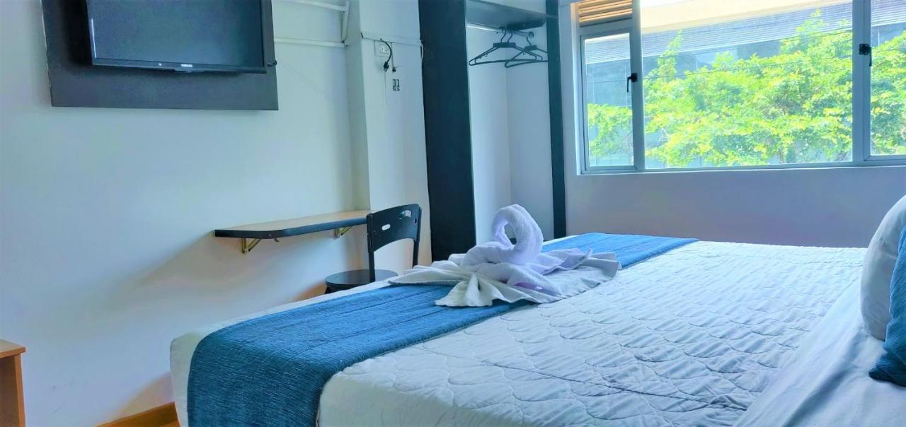 Hotel Blue Zafiro Богота Екстер'єр фото
